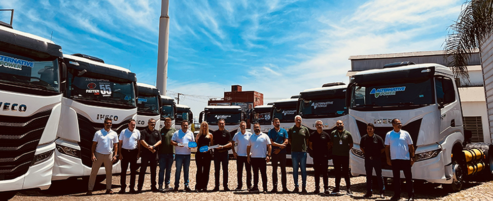 IVECO entrega 55 S-Way à Reiter Log