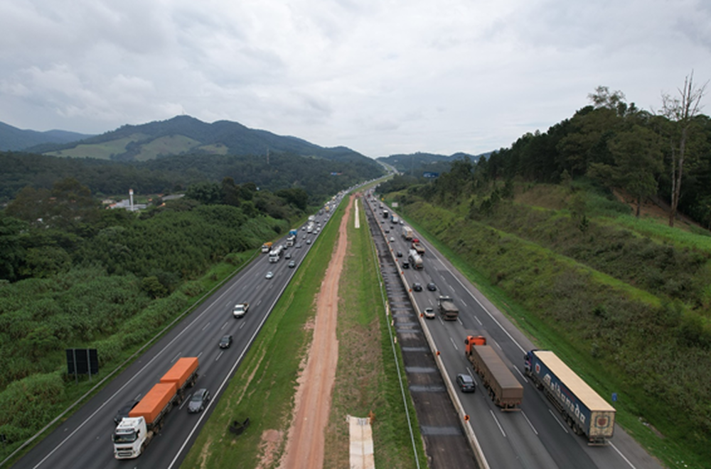 Obra na Bandeirantes avança e chega a 60% de execução