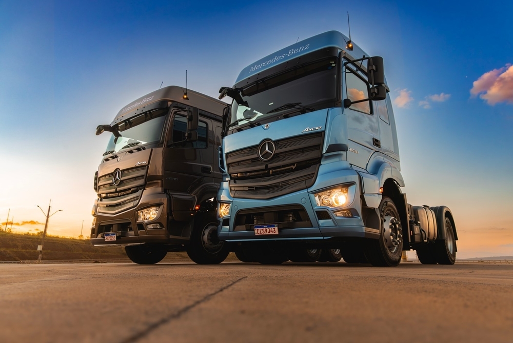 Grupo Kothe adquire 210 extrapesados Mercedes-Benz Axor 2545 6x2 