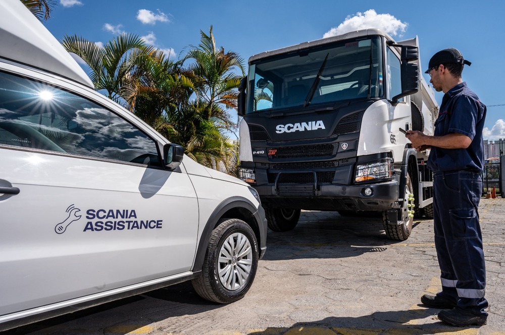 Scania lança e-commerce, PRO Start e chega a 100 mil conectados