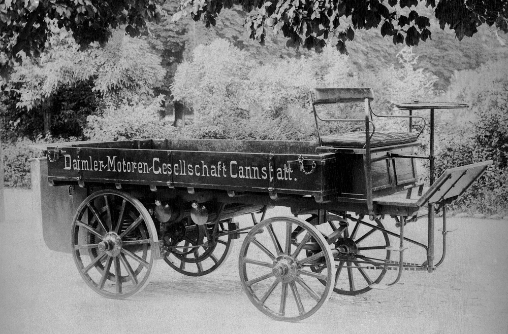 Do primeiro caminhão ao futuro do transporte — Daimler Truck celebra 130 anos de inovação
