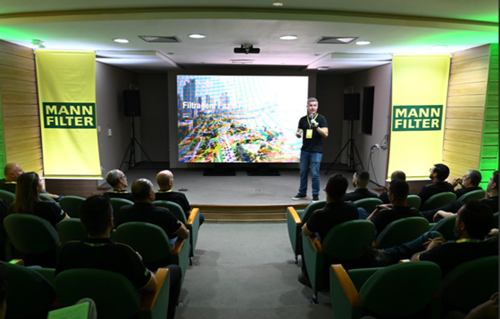 MANN + FILTER promove encontro com clientes e apresenta novidades
