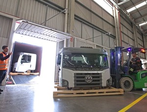 Produção sobe em maio, mas mercado de caminhões ainda acumula queda em 2026