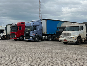 CNT estima déficit de até 250 mil caminhoneiros no Brasil; entenda a escassez do setor
