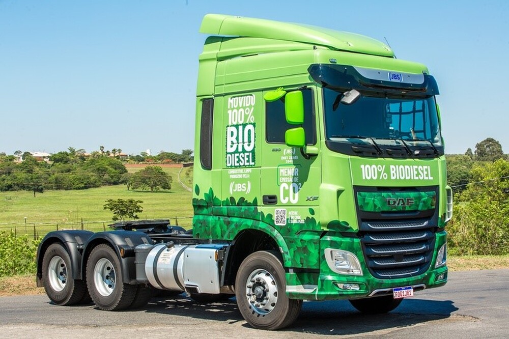 JBS testa caminhão movido a B100 e completa 500 mil km sem falhas no motor