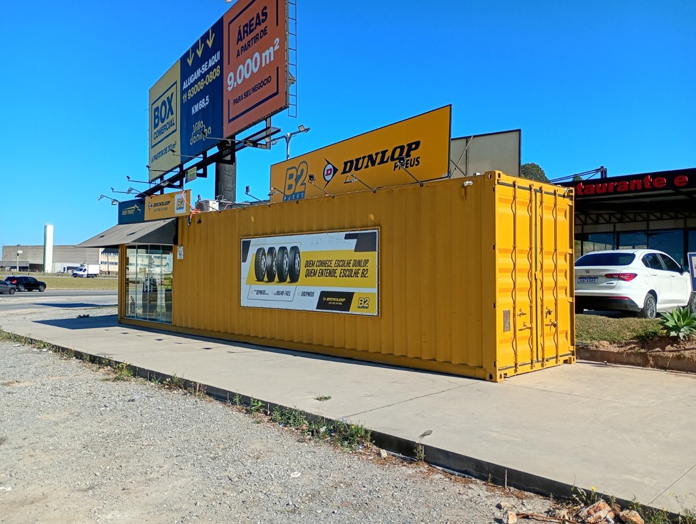 LOJAS CONTAINER: Dunlop mais perto do caminhoneiro