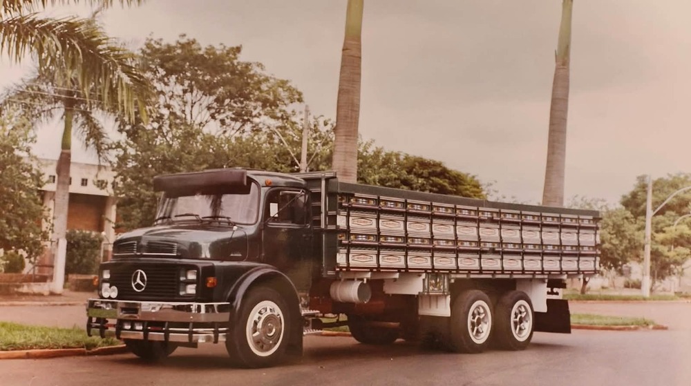 Mercedes-Benz: 70 anos de histórias que atravessam gerações